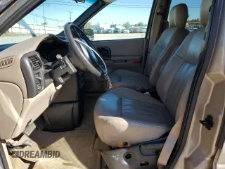 2004 Chevrolet Venture Warner Bros 1SE z VIN 1GNDX13E74D105294, wystawiony jako Copart lot #74743294 z przebiegiem 111 928 mil mil oraz Szkoda całkowita • Salvage title. Historia ofert i sprzedaży dostępna na DreamBid. Obrazek 7.