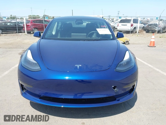 2023 Tesla Model 3 z VIN 5YJ3E1EA6PF547209, wystawiony jako IAAI lot #42511077 z przebiegiem 6 125 mil mil oraz . Historia ofert i sprzedaży dostępna na DreamBid. Obrazek 12.