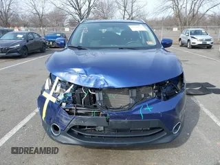 2017 Nissan Rogue SL z VIN JN1BJ1CR4HW106839, wystawiony jako IAAI lot #41620932 z przebiegiem 98 379 mil mil oraz . Historia ofert i sprzedaży dostępna na DreamBid. Obrazek 12.
