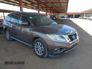 2016 Nissan Pathfinder SL with VIN 5N1AR2MN6GC626653, listed as a IAAI auction lot 42057934 with 61,069 mi miles and . Bid and sale history available at DreamBid. Image 1.