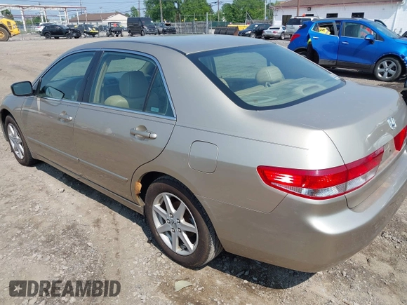 2003 Honda Accord EX with VIN 1HGCM66533A021464, listed as a IAAI auction lot 42494947 with 151,835 mi miles and . Bid and sale history available at DreamBid. Image 3.