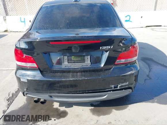 2008 BMW 1 Series 135i with VIN WBAUC73548VF25411, listed as a IAAI auction lot 41479409 with 153,643 mi miles. Bid and sale history available at carsss.com. Image 6.