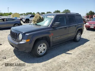 2016 Jeep Patriot Sport with VIN 1C4NJRBBXGD566336, listed as a Copart auction lot 58237085 with 95,354 mi miles and Salvage title. Bid and sale history available at DreamBid. Image 1.