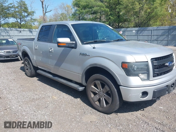 2013 Ford F-150 XL z VIN 1FTFW1EF6DFA64381, wystawiony jako IAAI lot #42159695 z przebiegiem 218 330 mil mil oraz . Historia ofert i sprzedaży dostępna na DreamBid. Obrazek 1.