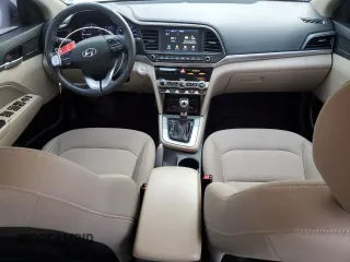2020 Hyundai Elantra Value Edition z VIN KMHD84LF2LU942013, wystawiony jako Copart lot #56190805 z przebiegiem 83 997 mil mil oraz Szkoda całkowita • Salvage title. Historia ofert i sprzedaży dostępna na DreamBid. Obrazek 8.