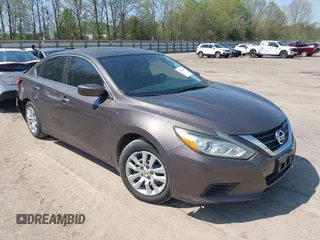2016 Nissan Altima 2.5 S with VIN 1N4AL3AP9GN389846, listed as a IAAI auction lot 42027199 with 93,370 mi miles. Bid and sale history available at carsss.com. Image 1.