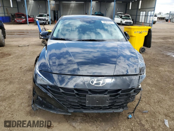 2023 Hyundai Elantra SEL with VIN KMHLM4AG3PU372242, listed as a Copart auction lot 58387375 with 13,746 mi miles and Salvage title. Bid and sale history available at DreamBid. Image 5.