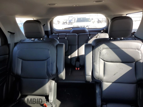 2023 Ford Explorer XLT with VIN 1FMSK8DHXPGA83337, listed as a Copart auction lot 45030485 with 11,833 mi miles and Salvage Title. Bid and sale history available at DreamBid. Image 10.