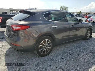 2017 Maserati Levante с VIN ZN661XUA8HX200015, выставлен на аукционе Copart как лот 61198645 с пробегом 121 921 миль миль и Чистый • Clean title. История ставок и продаж доступна на DreamBid. Изображение 3.