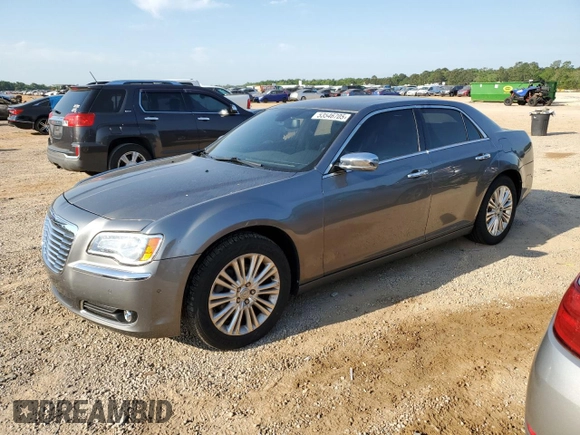 2011 Chrysler 300 C z VIN 2C3CK6CT6BH612190, wystawiony jako Copart lot #53546705 z przebiegiem 161 462 mil mil oraz Szkoda całkowita • Salvage title. Historia ofert i sprzedaży dostępna na DreamBid. Obrazek 1.