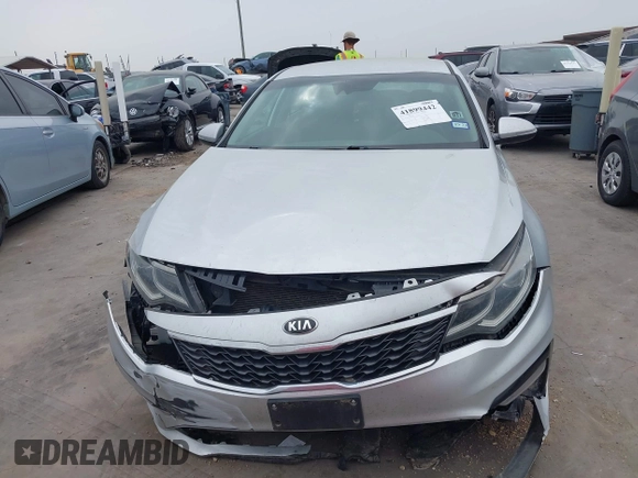 2020 Kia Optima LX with VIN 5XXGT4L34LG388596, listed as a IAAI auction lot 41899442 with 95,792 mi miles. Bid and sale history available at carsss.com. Image 13.