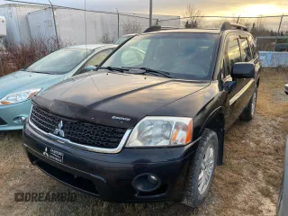 2011 Mitsubishi Endeavor SE with VIN 4A4JN3AS4BE602079, listed as a Copart auction lot 82218704 with 221,233 mi miles and Salvage Title. Bid and sale history available at carsss.com. Image 1.