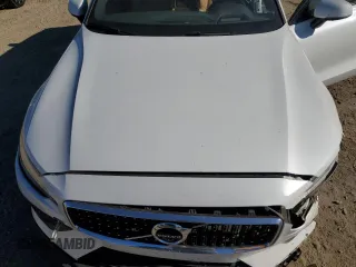 2020 Volvo V60 z VIN YV4102WK4L1031160, wystawiony jako Copart lot #64443443 z przebiegiem 41 648 mil mil oraz . Historia ofert i sprzedaży dostępna na DreamBid. Obrazek 12.