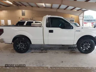 2013 Ford F-150 XL с VIN 1FTMF1CF2DFD52330, выставлен на аукционе IAAI как лот 42527052 с пробегом 173 898 миль миль и . История ставок и продаж доступна на DreamBid. Изображение 13.
