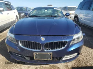2014 BMW Z4 sDrive28i with VIN WBALL5C59EJ105921, listed as a Copart auction lot 77680854 with 0 mi miles and Non Repairable. Bid and sale history available at carsss.com. Image 5.