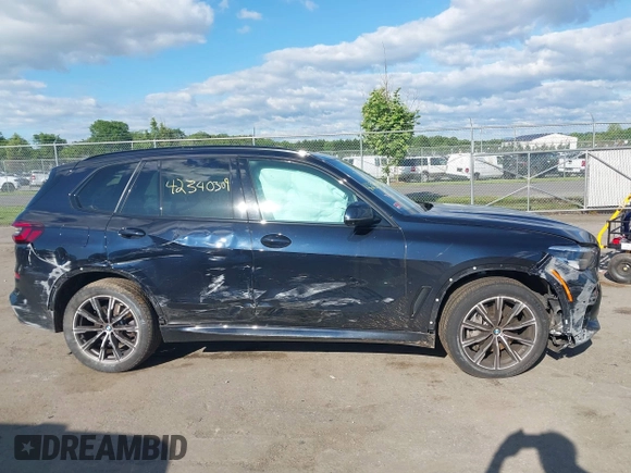 2021 BMW X5 xDrive45e with VIN 5UXTA6C09M9F27367, listed as a IAAI auction lot 42340309 with 52,881 mi miles and . Bid and sale history available at DreamBid. Image 13.