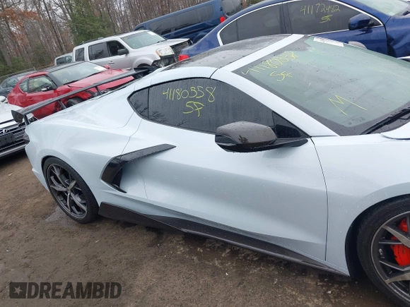 2021 Chevrolet Corvette 3LT with VIN 1G1YC2D40M5116061, listed as a IAAI auction lot 41180558 with 11,936 mi miles. Bid and sale history available at carsss.com. Image 14.