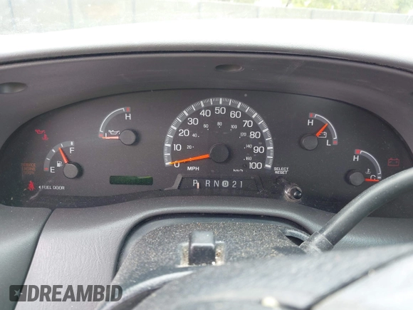 2002 Ford F-150 XL с VIN 1FTRX17242NB23323, выставлен на аукционе IAAI как лот 42363484 с пробегом Не указан миль и . История ставок и продаж доступна на DreamBid. Изображение 15.