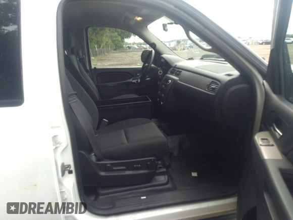 2013 Chevrolet Tahoe Commercial with VIN 1GNLC2E05DR351035, listed as a IAAI auction lot 42641974 with 265,608 mi miles and . Bid and sale history available at DreamBid. Image 5.