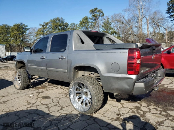 2007 Chevrolet Avalanche LS with VIN 3GNEC12057G113830, listed as a Copart auction lot 87705535 with 205,385 mi miles and Salvage Title. Bid and sale history available at carsss.com. Image 2.