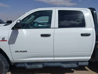 2019 Ram 2500 Tradesman with VIN 3C6UR5CLXKG534669, listed as a IAAI auction lot 41828929 with 213,815 mi miles. Bid and sale history available at carsss.com. Image 14.