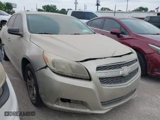 2013 Chevrolet Malibu LS with VIN 1G11B5SAXDF236880, listed as a IAAI auction lot 41897026 with 208,643 mi miles. Bid and sale history available at carsss.com. Image 1.