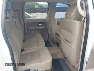 2008 Ford F-150 XLT z VIN 1FTPW14V88FA53479, wystawiony jako IAAI lot #42544841 z przebiegiem 137 829 mil mil oraz . Historia ofert i sprzedaży dostępna na DreamBid. Obrazek 8.