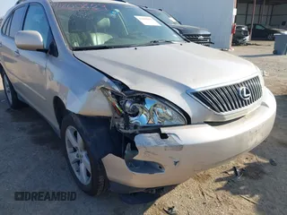 2007 Lexus RX 350 with VIN 2T2HK31U17C015084, listed as a IAAI auction lot 41800829 with 120,282 mi miles. Bid and sale history available at carsss.com. Image 6.