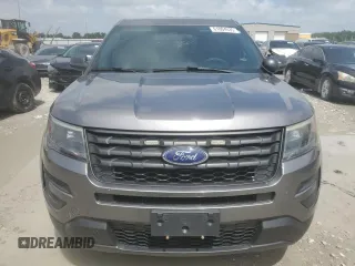2017 Ford Police Interceptor Utility с VIN 1FM5K8AR0HGC26145, выставлен на аукционе Copart как лот 61004535 с пробегом 70 180 миль миль и Списание • Salvage title. История ставок и продаж доступна на DreamBid. Изображение 5.