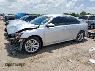 2020 Volkswagen Passat SE z VIN 1VWSA7A39LC015135, wystawiony jako Copart lot #64852795 z przebiegiem 79 856 mil mil oraz Szkoda całkowita • Salvage title. Historia ofert i sprzedaży dostępna na DreamBid. Obrazek 1.