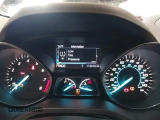 2013 Ford Escape SE with VIN 1FMCU9GX6DUC07446, listed as a IAAI auction lot 41089866 with 119,018 mi miles. Bid and sale history available at carsss.com. Image 7.