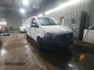 2022 Mercedes-Benz Metris Cargo z VIN W1YV0BEY1N4149965, wystawiony jako Copart lot #45751045 z przebiegiem 44 750 mil mil oraz Szkoda całkowita • Salvage title. Historia ofert i sprzedaży dostępna na DreamBid. Obrazek 14.