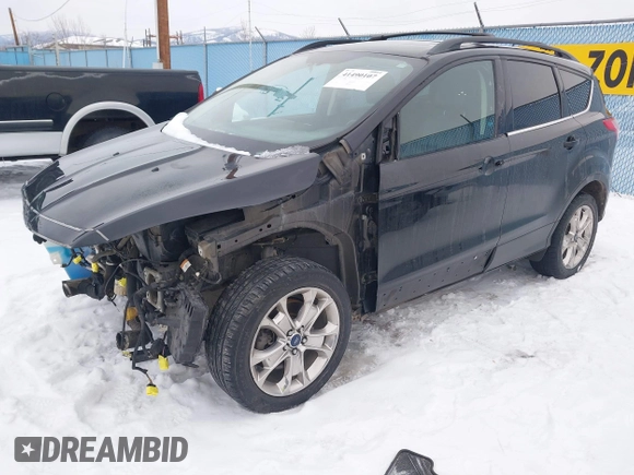 2016 Ford Escape SE z VIN 1FMCU9G92GUA33686, wystawiony jako IAAI lot #41490107 z przebiegiem 99 938 mil mil oraz . Historia ofert i sprzedaży dostępna na DreamBid. Obrazek 2.