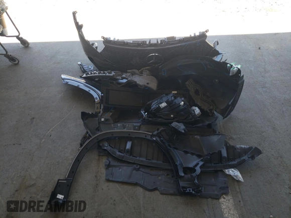 2024 Mercedes-Benz EQB 300 z VIN W1N9M0KB9RN089215, wystawiony jako Copart lot #56659835 z przebiegiem Nie podano mil oraz Szkoda całkowita • Salvage title. Historia ofert i sprzedaży dostępna na DreamBid. Obrazek 12.