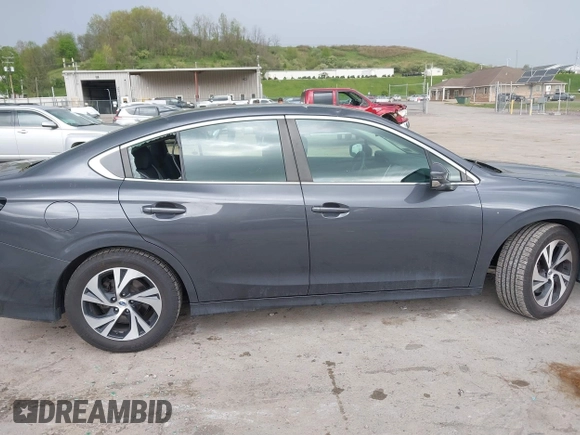 2021 Subaru Legacy Premium z VIN 4S3BWAC6XM3015767, wystawiony jako IAAI lot #42117344 z przebiegiem 50 639 mil mil oraz . Historia ofert i sprzedaży dostępna na DreamBid. Obrazek 13.