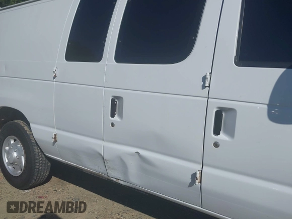 2008 Ford Econoline Cargo Commercial with VIN 1FTNS24L98DB41492, listed as a IAAI auction lot 42358047 with 246,023 mi miles and . Bid and sale history available at DreamBid. Image 18.