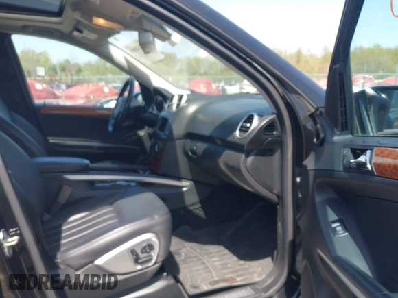 2007 Mercedes-Benz M 350 with VIN 4JGBB86E87A270341, listed as a IAAI auction lot 42148000 with 171,899 mi miles and . Bid and sale history available at DreamBid. Image 5.