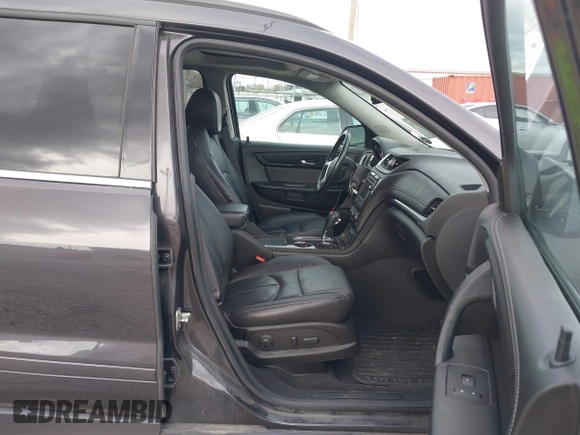 2015 Chevrolet Traverse LT with VIN 1GNKVHKDXFJ302706, listed as a IAAI auction lot 40741471 with 72,153 mi miles and . Bid and sale history available at DreamBid. Image 5.