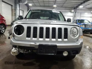 2017 Jeep Patriot 75th Anniversary z VIN 1C4NJRBB4HD128526, wystawiony jako Copart lot #48054165 z przebiegiem 58 696 mil mil oraz Szkoda całkowita • Salvage title. Historia ofert i sprzedaży dostępna na DreamBid. Obrazek 5.