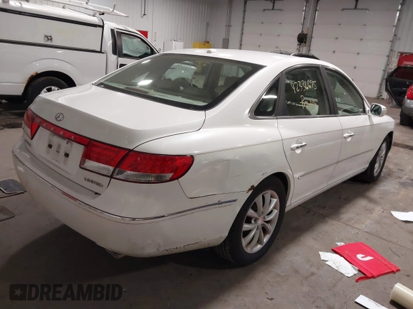 2008 Hyundai Azera Limited с VIN KMHFC46F98A298196, выставлен на аукционе IAAI как лот 42336695 с пробегом 120 787 миль миль и . История ставок и продаж доступна на DreamBid. Изображение 4.