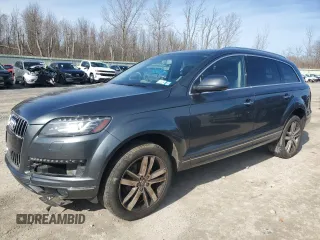 2015 Audi Q7 3.0T Premium Plus with VIN WA1LGAFE0FD014784, listed as a Copart auction lot 51416315 with 140,917 mi miles and Salvage Title. Bid and sale history available at carsss.com. Image 1.