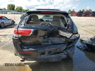 2011 Lincoln MKX with VIN 2LMDJ8JK4BBJ27204, listed as a Copart auction lot 73047494 with 165,848 mi miles and Salvage Title. Bid and sale history available at carsss.com. Image 6.