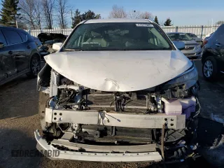 2024 Toyota Sienna LE with VIN 5TDGSKFC4RS112719, listed as a Copart auction lot 41977365 with 0 mi miles and Salvage Title. Bid and sale history available at carsss.com. Image 5.