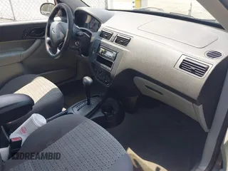 2006 Ford Focus SE with VIN 1FAFP36N26W142940, listed as a IAAI auction lot 42660208 with 139,341 mi miles and . Bid and sale history available at DreamBid. Image 5.