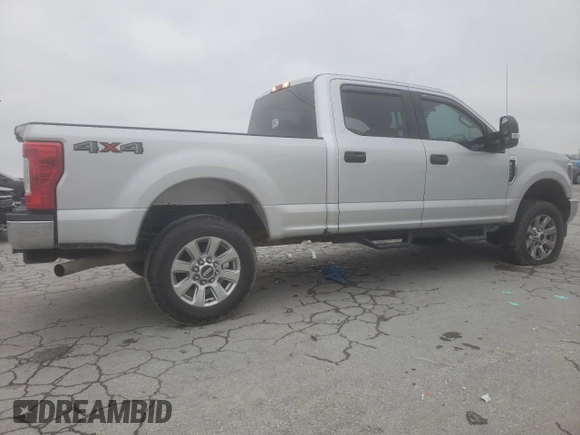 2018 Ford Super Duty F-250 SRW XL with VIN 1FT7W2B62JEB39366, listed as a Copart auction lot 45338955 with 161,626 mi miles and Clean Title. Bid and sale history available at carsss.com. Image 3.