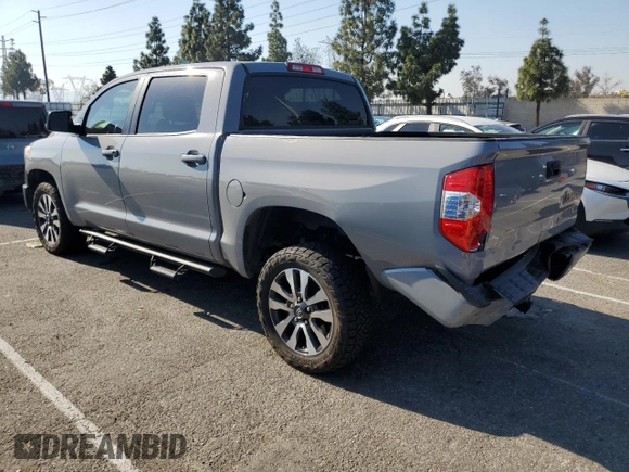 2018 Toyota Tundra SR5 z VIN 5TFHW5F12JX729043, wystawiony jako Copart lot #87330154 z przebiegiem 110 611 mil mil oraz Szkoda całkowita • Salvage title. Historia ofert i sprzedaży dostępna na DreamBid. Obrazek 2.