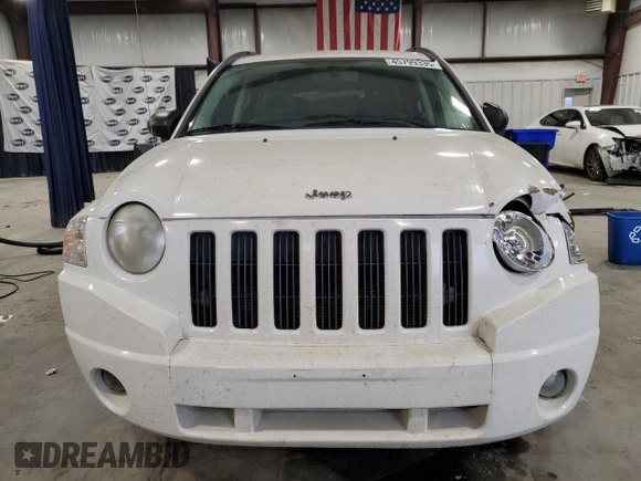 2007 Jeep Compass Sport with VIN 1J8FF47W17D188596, listed as a Copart auction lot 45799335 with 141,636 mi miles and Salvage Title. Bid and sale history available at carsss.com. Image 5.