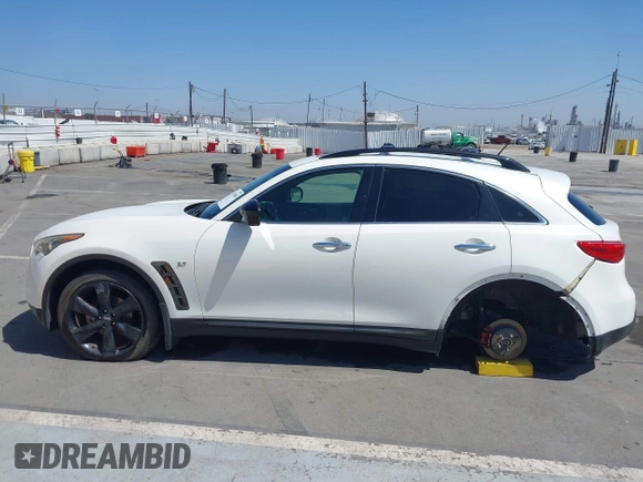 2016 Infiniti QX70 with VIN JN8CS1MW1GM750798, listed as a IAAI auction lot 42519800 with 139,940 mi miles and . Bid and sale history available at DreamBid. Image 15.