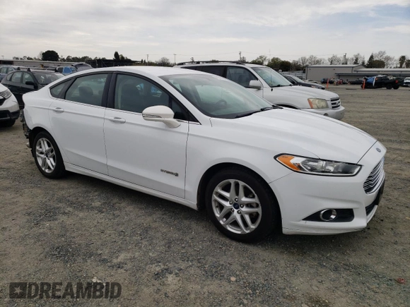 2016 Ford Fusion SE Hybrid with VIN 3FA6P0LU6GR203933, listed as a Copart auction lot 49511125 with 144,782 mi miles and Salvage Title. Bid and sale history available at carsss.com. Image 4.