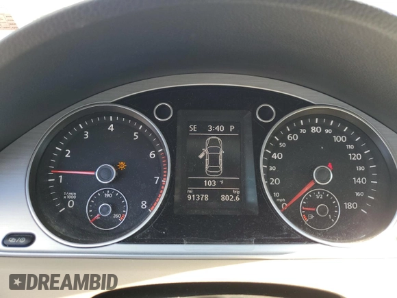 2013 Volkswagen CC R-Line with VIN WVWBP7AN2DE561333, listed as a Copart auction lot 67903454 with 91,378 mi miles and Salvage Title. Bid and sale history available at carsss.com. Image 9.